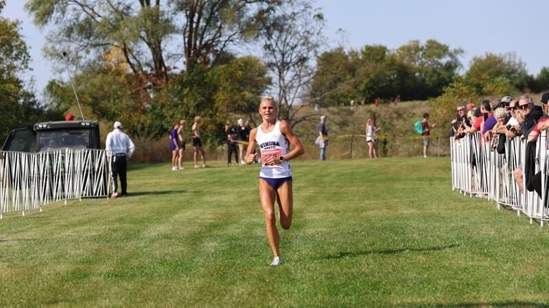 Rusch Earns First Collegiate Career Victory at Lewis Crossover