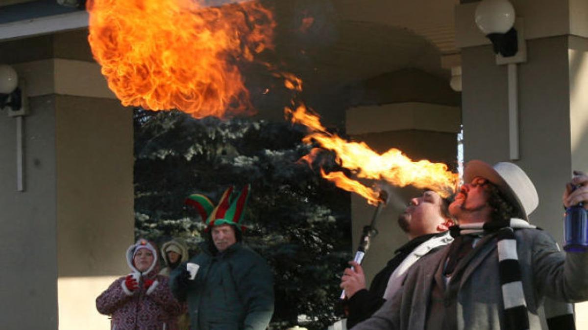 Christmas By The Lake Mason City North Iowa Globegazette Com