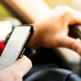 Calling while driving may face new rules in Iowa - Vimarsana News