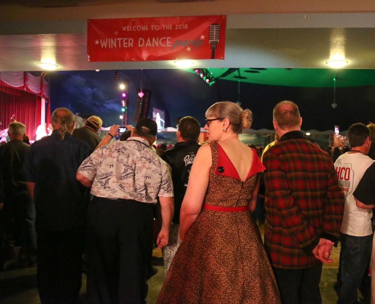 Clear Lake S Surf Ballroom Announces 2019 Winter Dance Party
