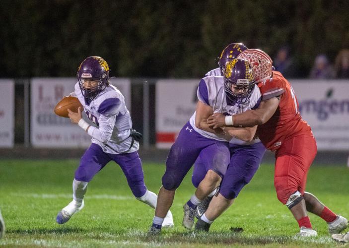 Saint Ansgar football stays course, advances past Lake Mills