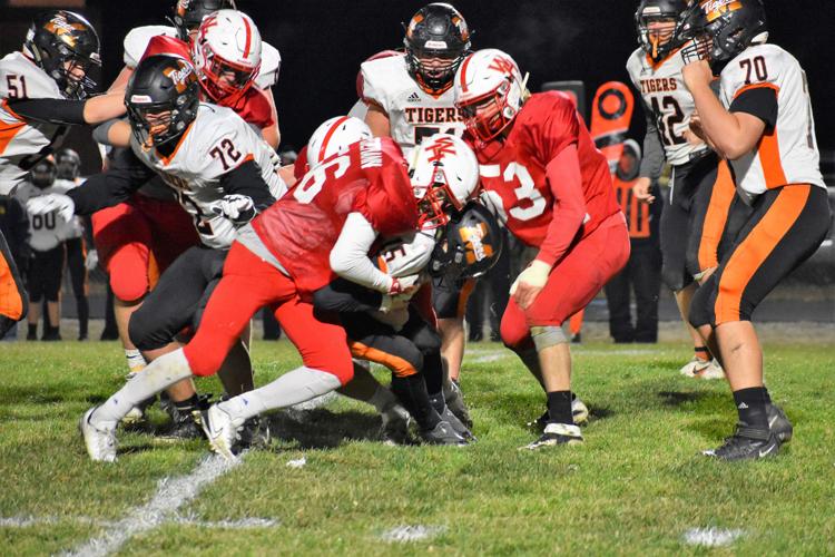 WH fb vs. Madrid-defense