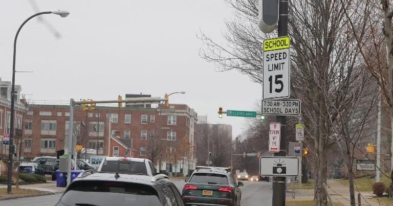 Mayor says he will not pause school speed zone cameras