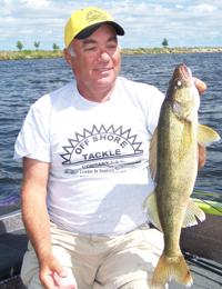 Walleye, suspended