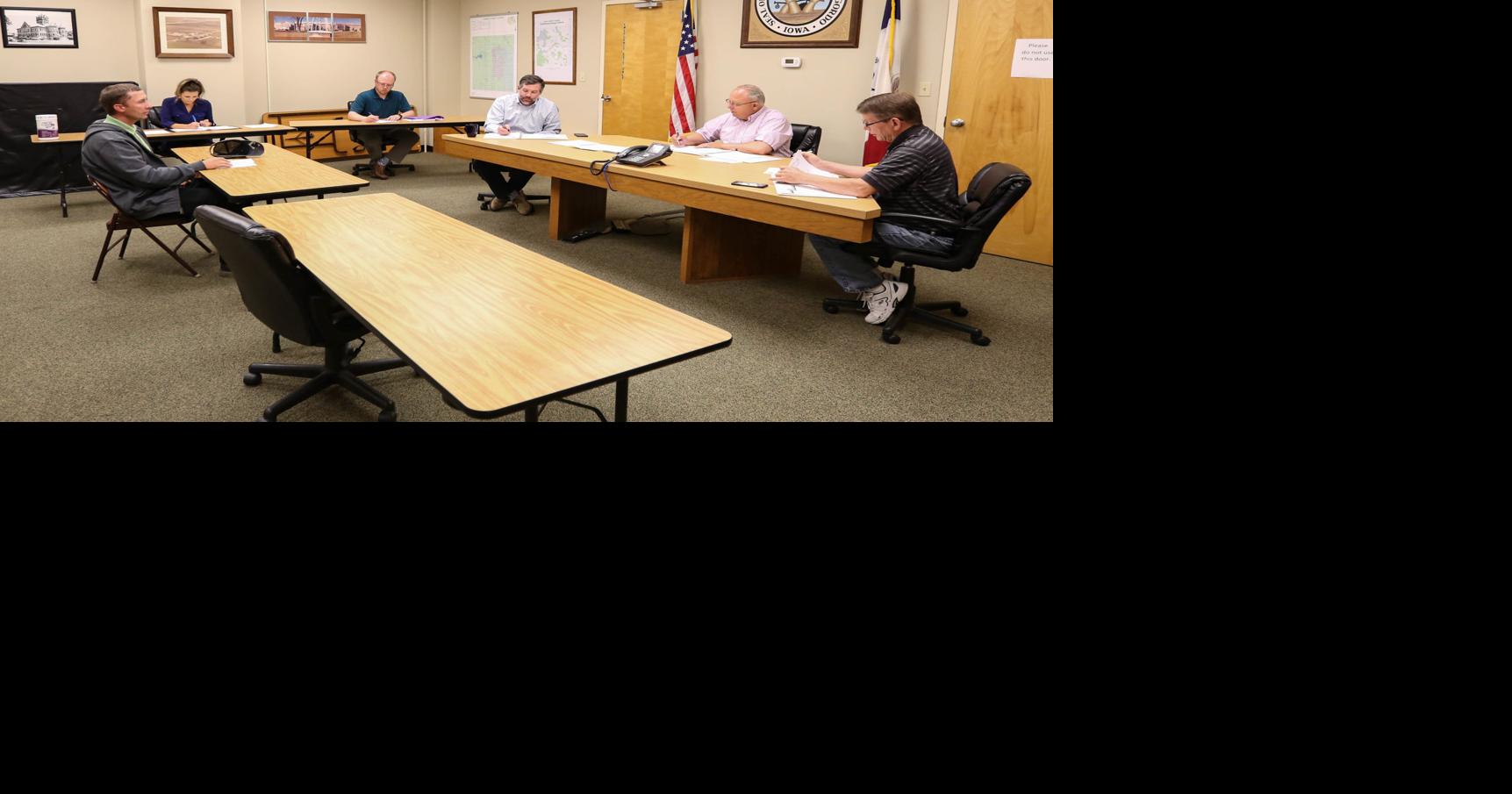 Cerro Gordo County Board of Supervisors talks budgets for roads, parks