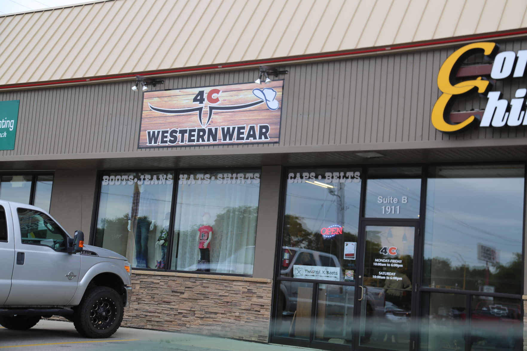 Carrs western sale wear