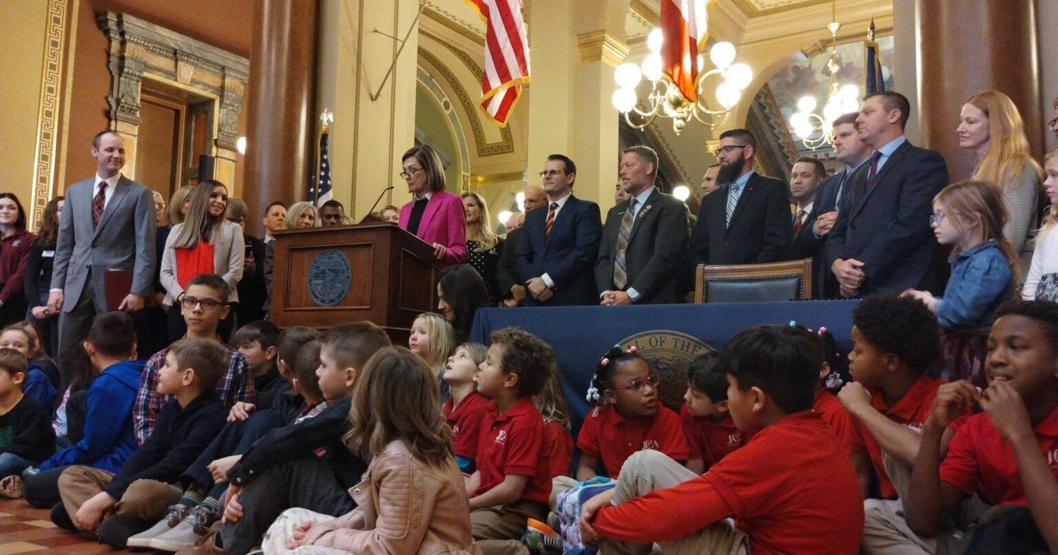 New York company will administer Iowa school scholarship program - Vimarsana News