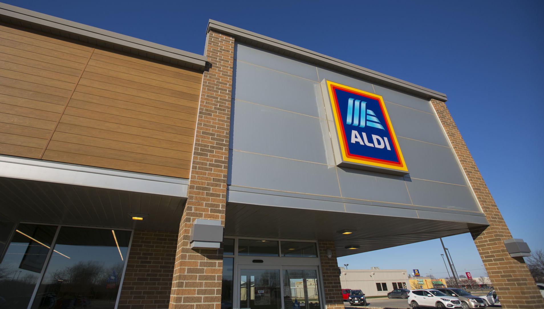 Chicken recalled for listeria risk affects Iowa Aldi stores