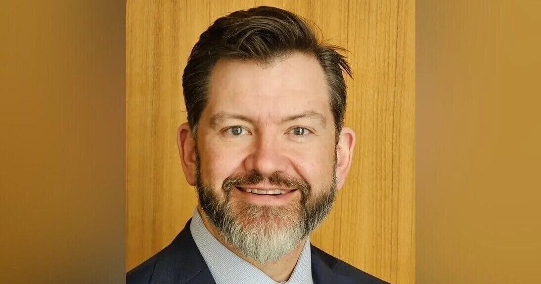 Iowa Utilities Commission member Erik Helland resigning for private-sector energy work