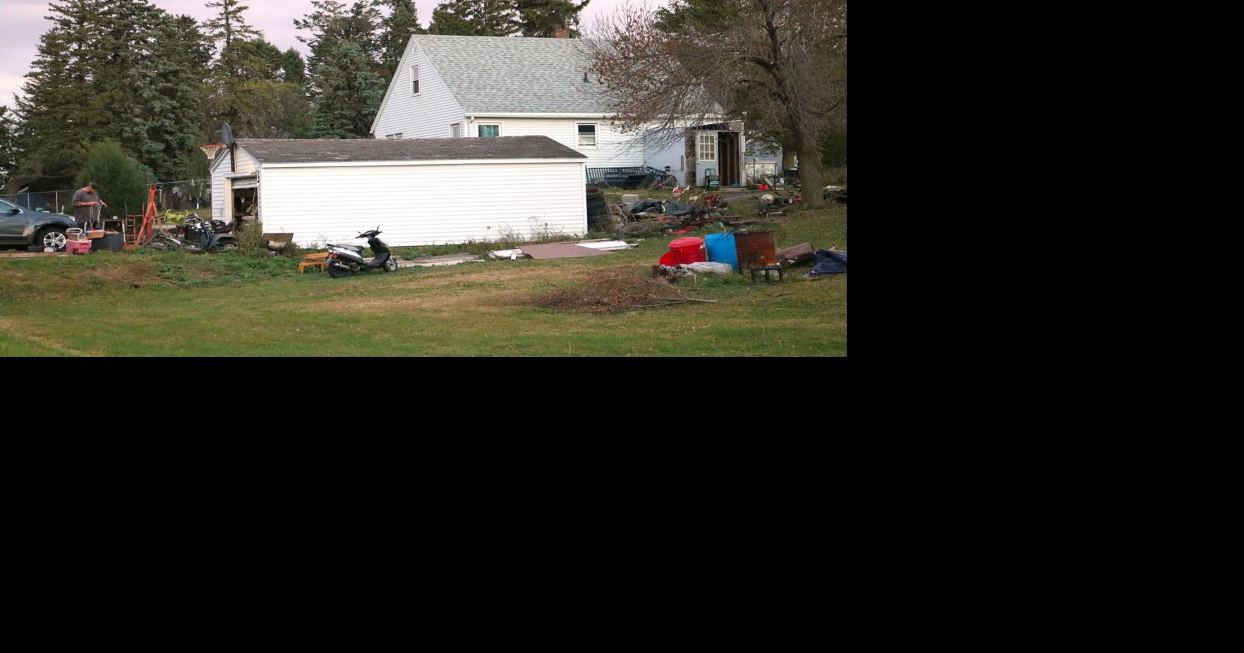 Hancock County sanitarian could assume health officer duties of nuisance ordinance