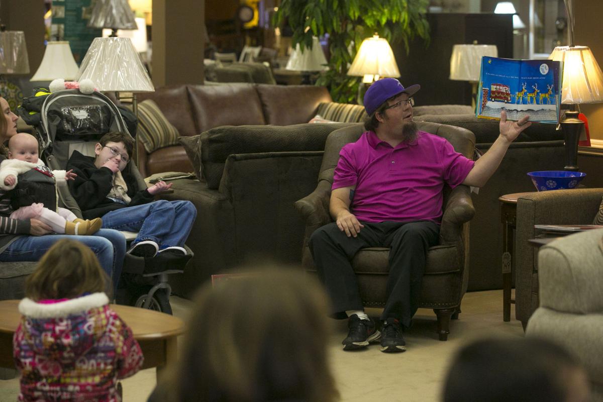 Mason City kicks off holiday season | Mason City & North ...