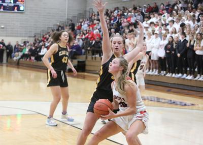 Mason City girls basketball hosts Clear Lake - Spotts, Theiss