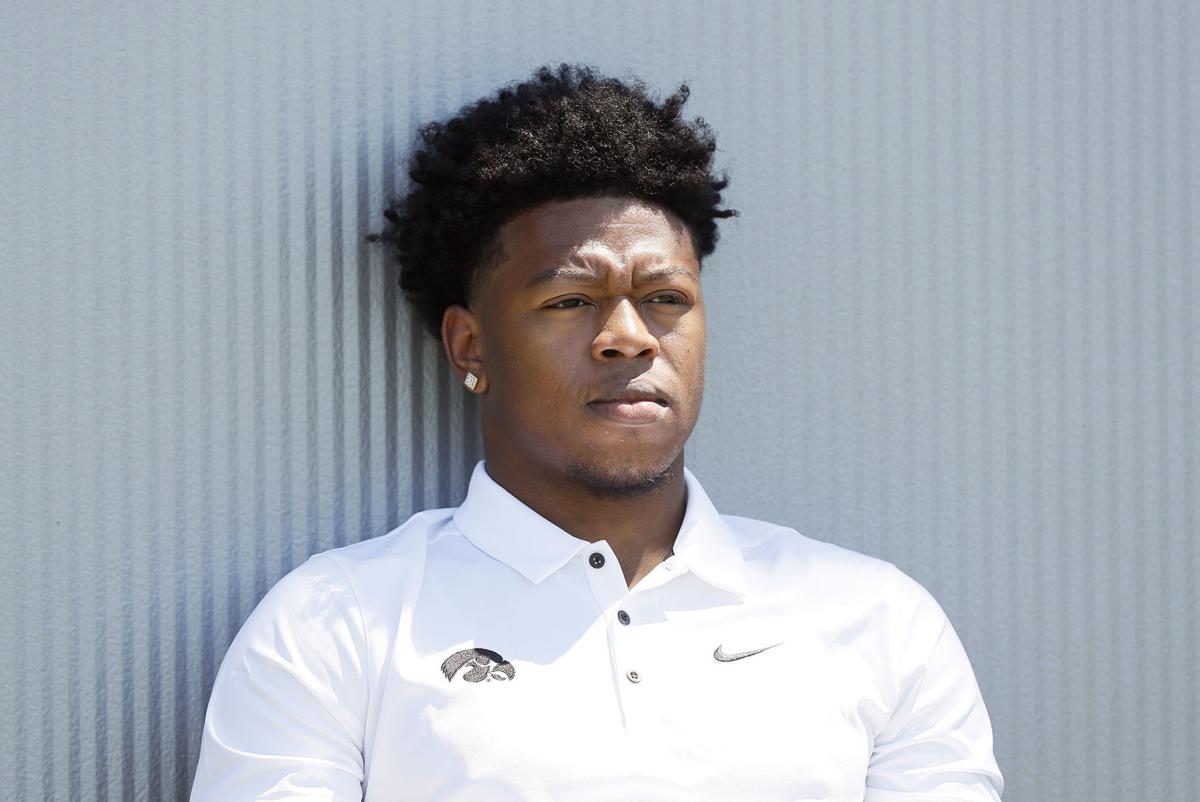 Merriweather Feels Great Calling Out Iowa Fans On Twitter