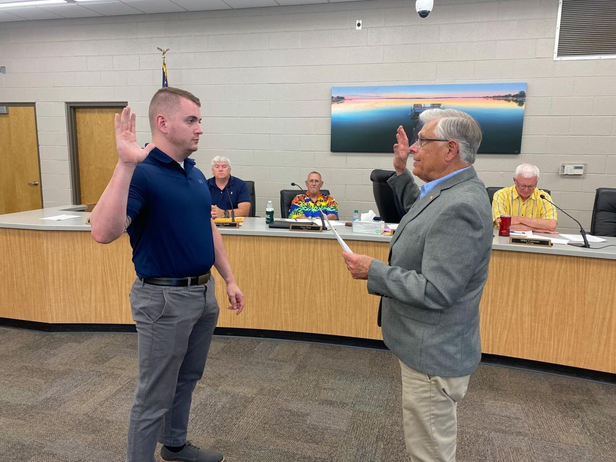 Clear Lake Police Department swears in new officer