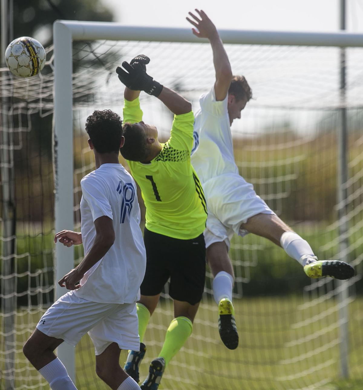Soccer NIACC M/W 4