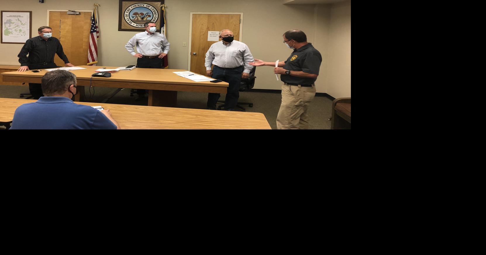 Cerro Gordo County Board recognizes 30plus years of service from
