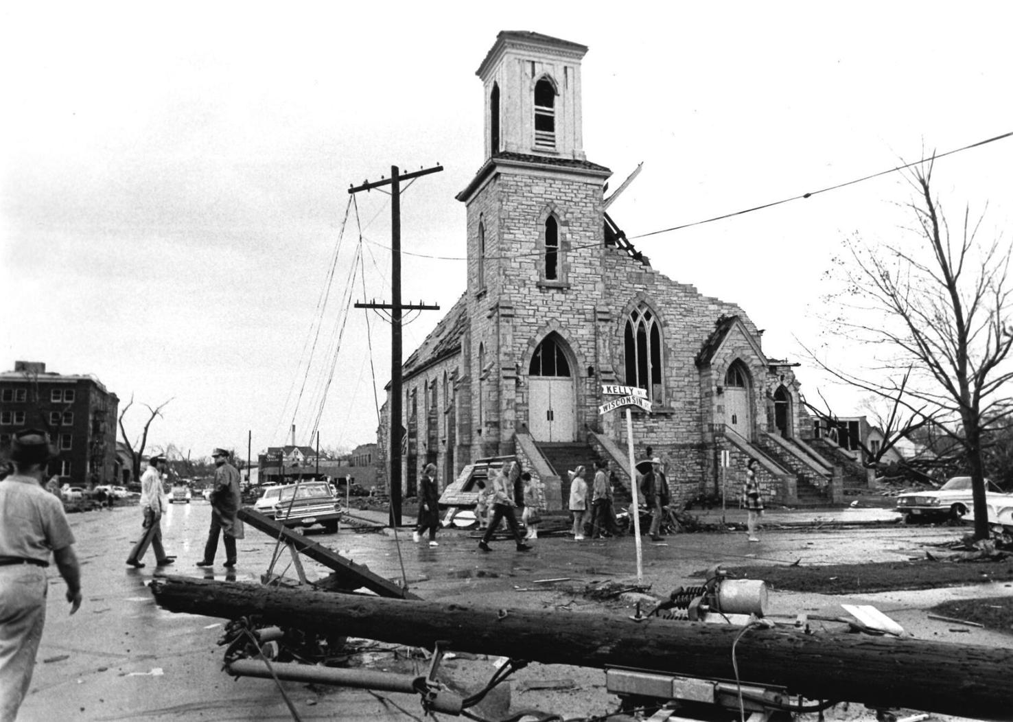 Photos Charles City tornado, May 15, 1968 Mason City & North Iowa