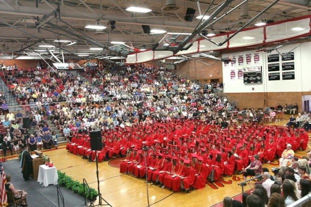 Mason City High School celebrates graduation