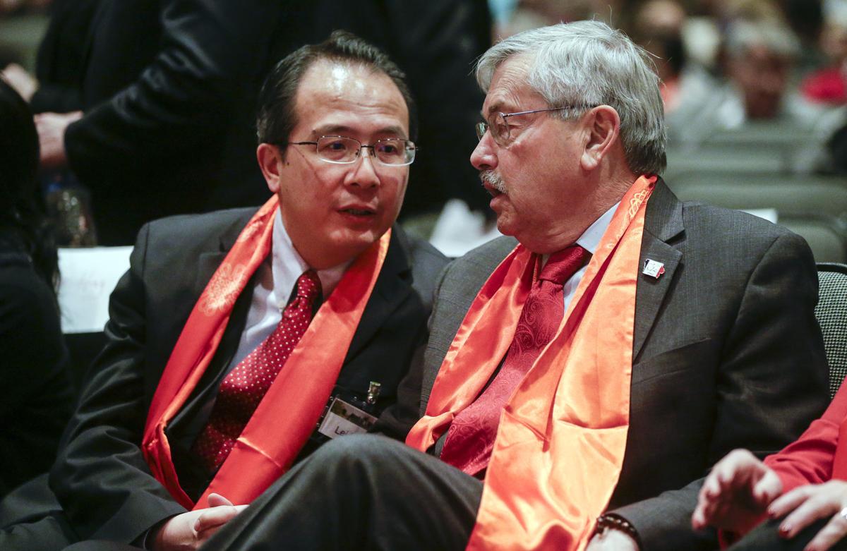 Branstad in China