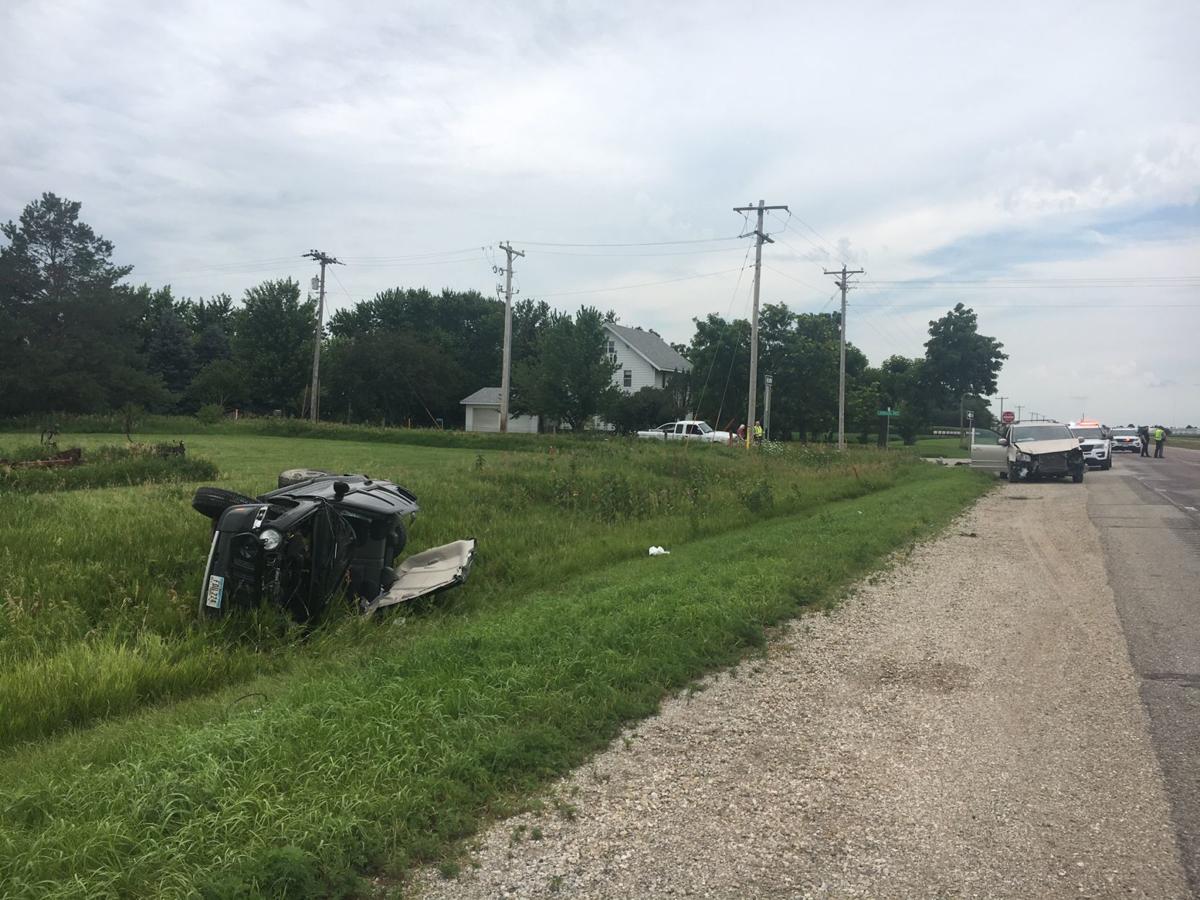 Update One hurt in crash near Mason City airport