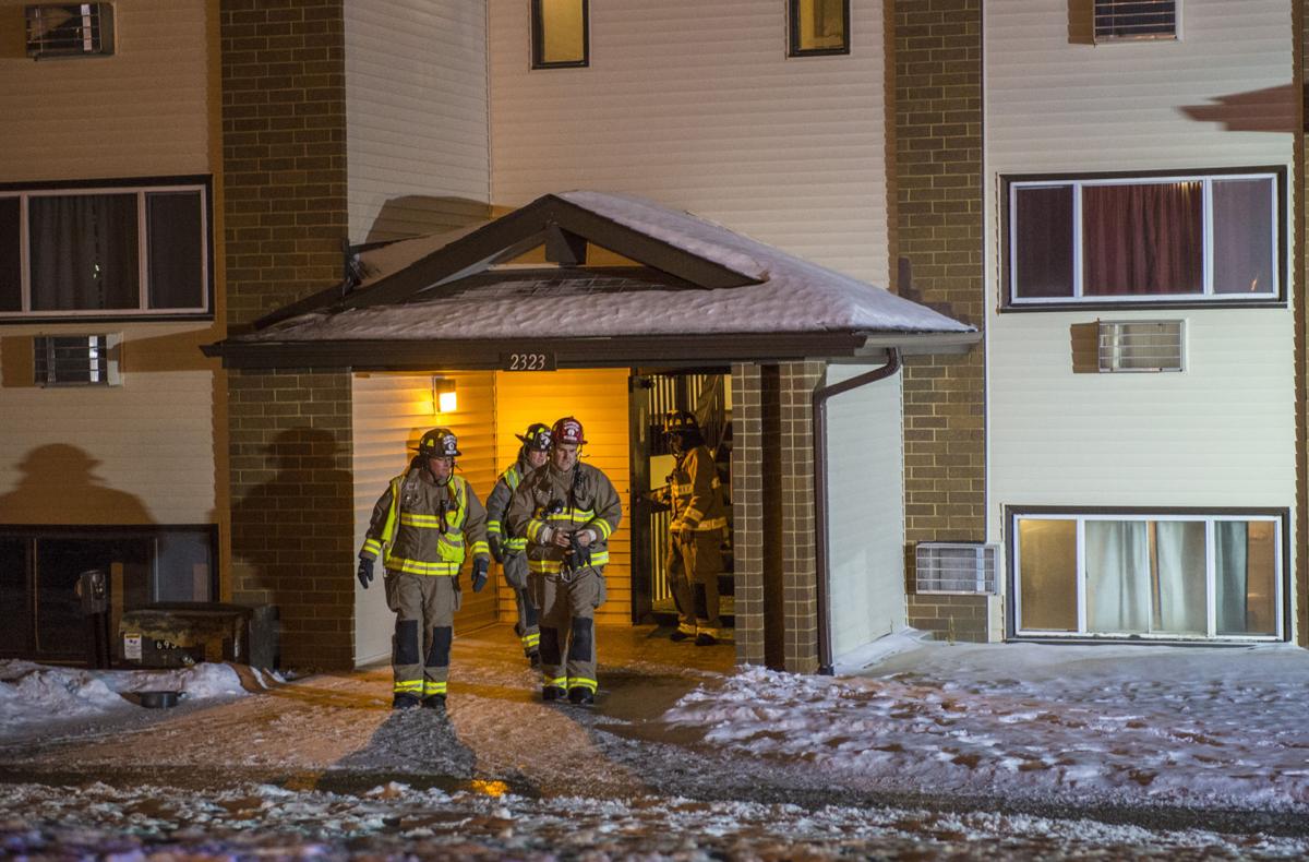 1 hurt in fire at Mason City apartment complex