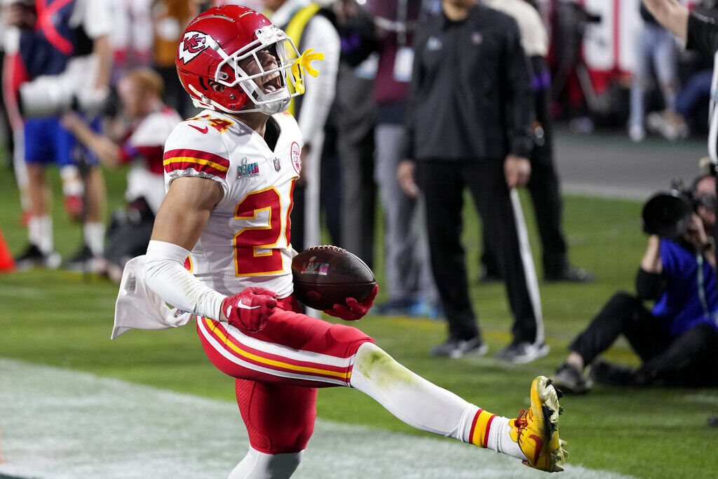 Kansas City Chiefs linebacker Willie Gay celebrates with fans after win  against the Jacksonville Jaguars during an NFL Divisional Playoff football  game Saturday, Jan. 21, 2023, in Kansas City, Mo. (AP Photo/Ed