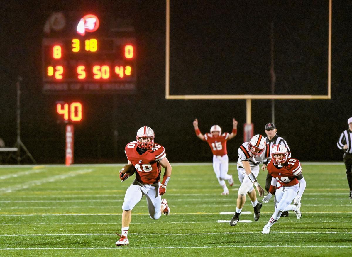 FC fb-Reese Moore TD