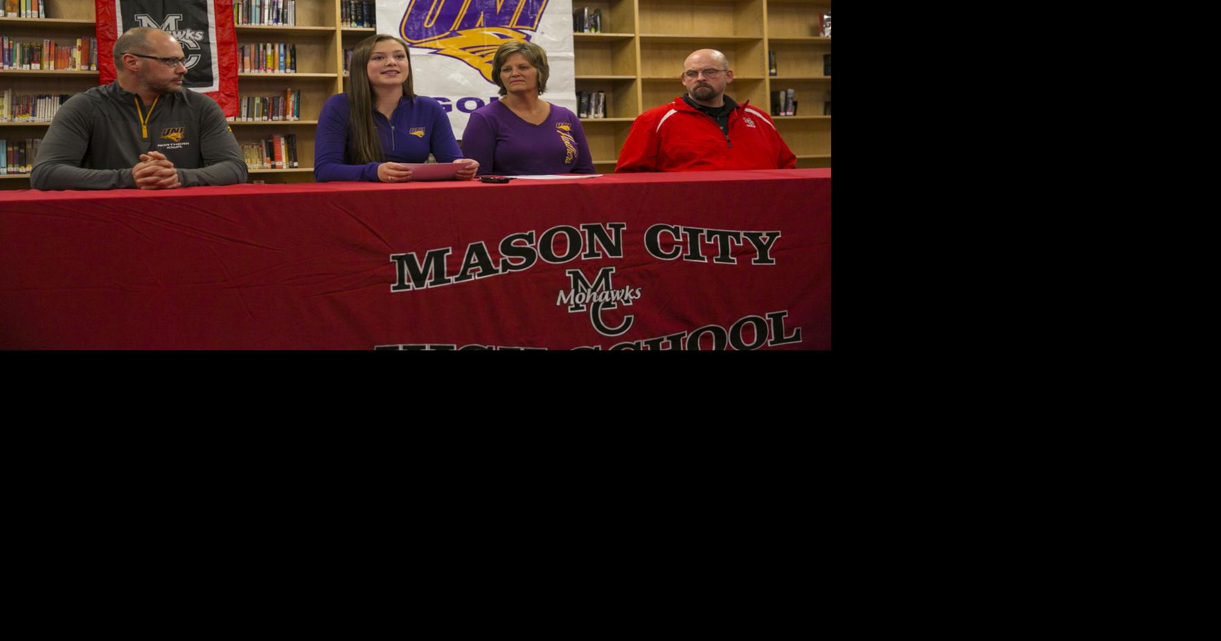 Mason City's Eaton inks with Northern Iowa