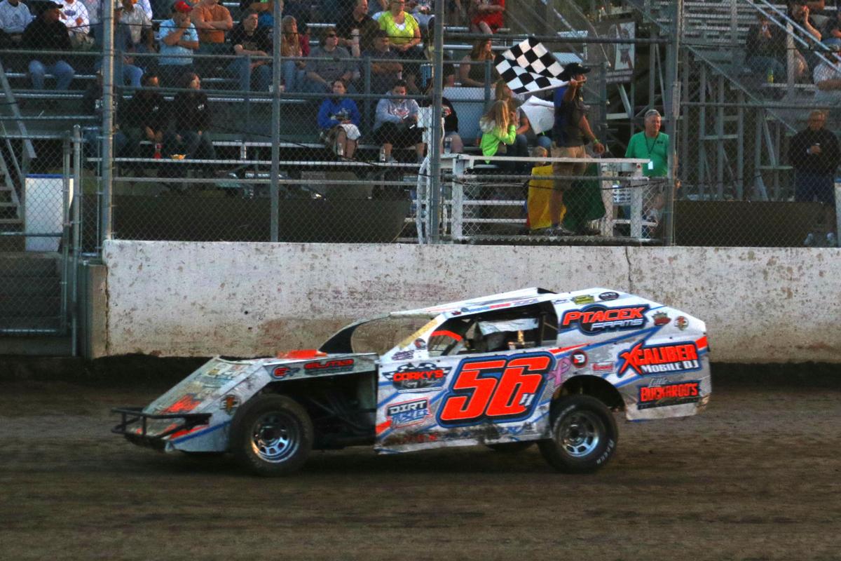 082717-racing-18.jpg