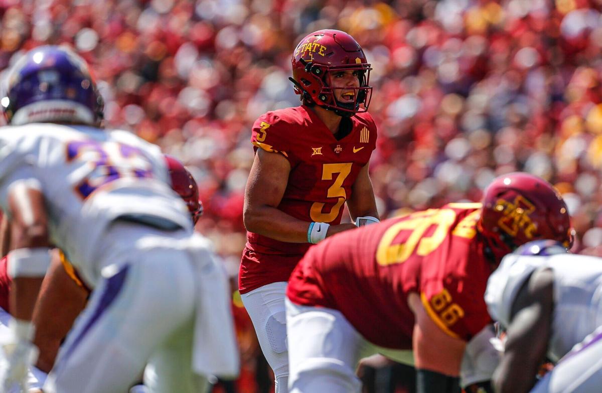 Becht's Background Helping Him Take Control Of ISU Offense Becht's Background Helping Him Take Control Of ISU Offense