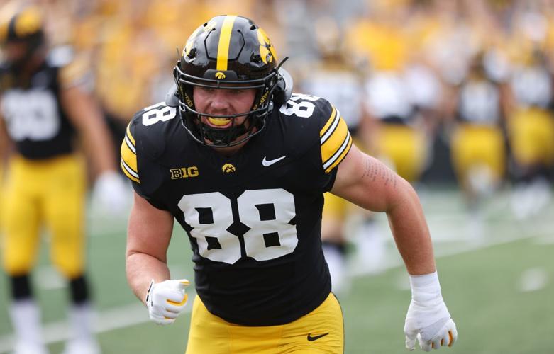 How Hayden Large became an unlikely fit at Iowa