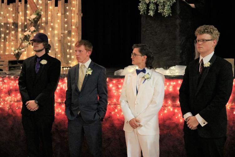 West Hancock S Rustic Romance Prom Takes Place In 2021 Instead Of 2020 Community Globegazette Com