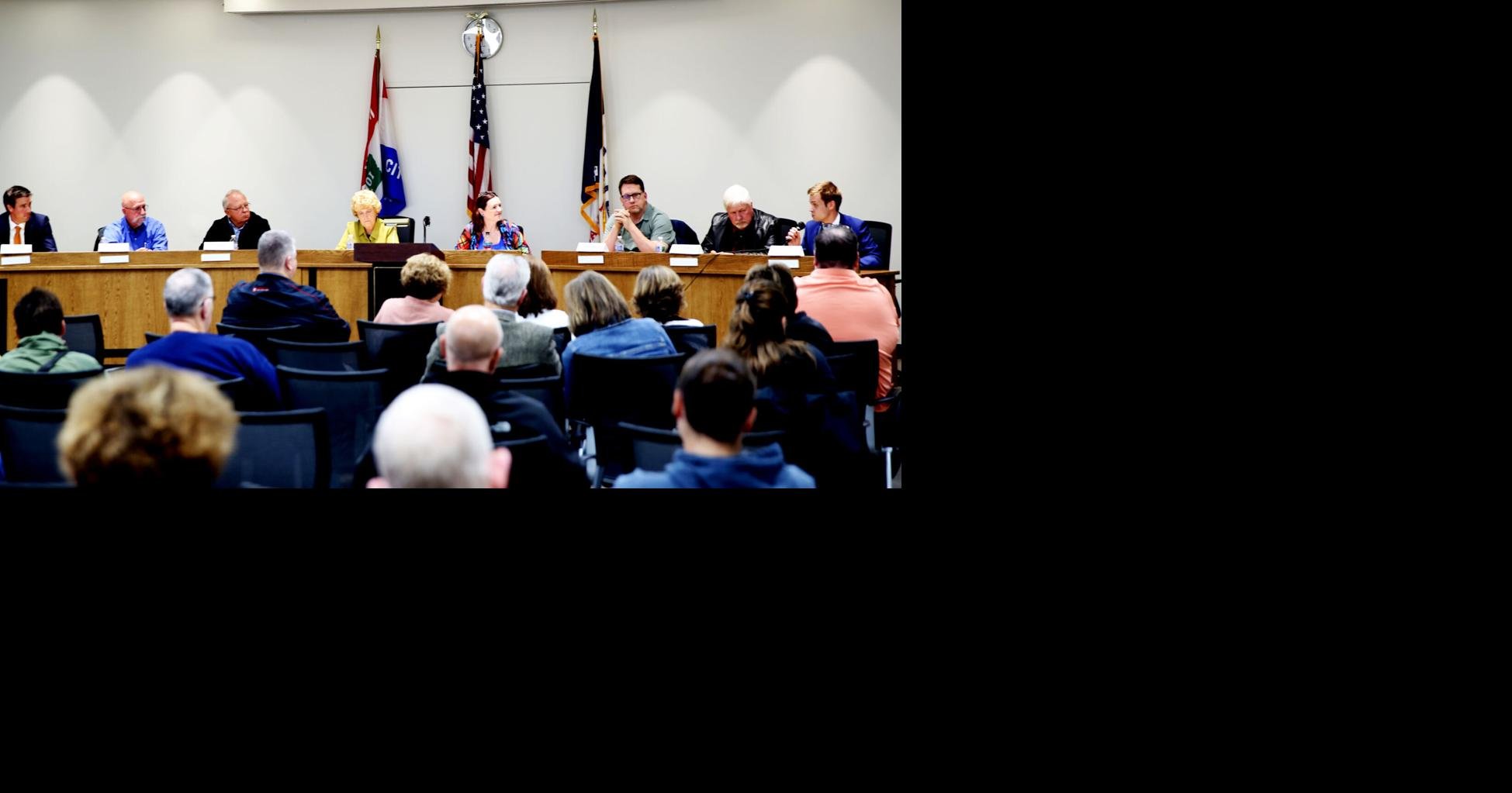 Mason City Council candidates speak at LWVNI sponsored forum
