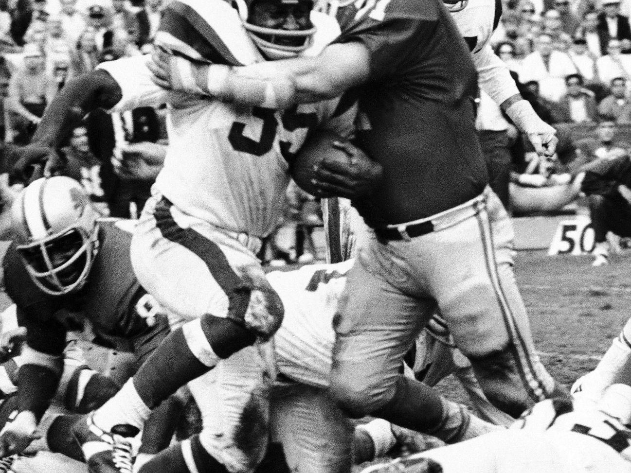 Iowa Football Legends Karras Slater Get Hof Nod North Iowa