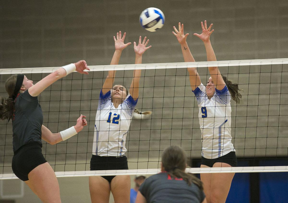 Vball NIACC vs.Northeast CC 32