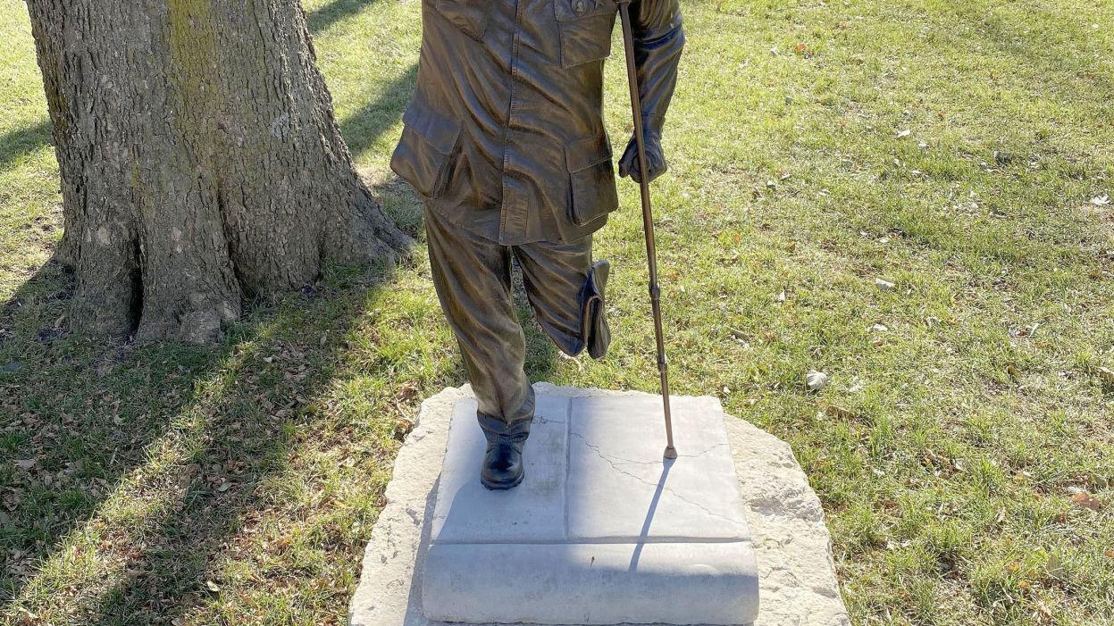 'Stand for the Flag' sculpture honors area veterans - Vimarsana News
