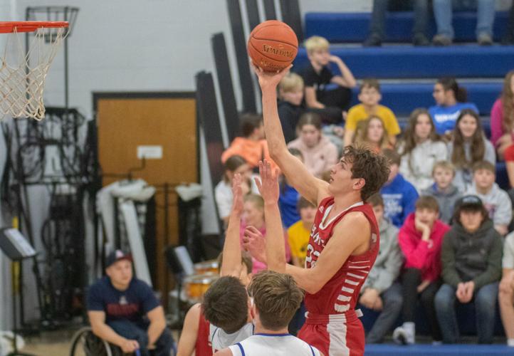 Saint Ansgar holds off late NorthwoodKensett run for win