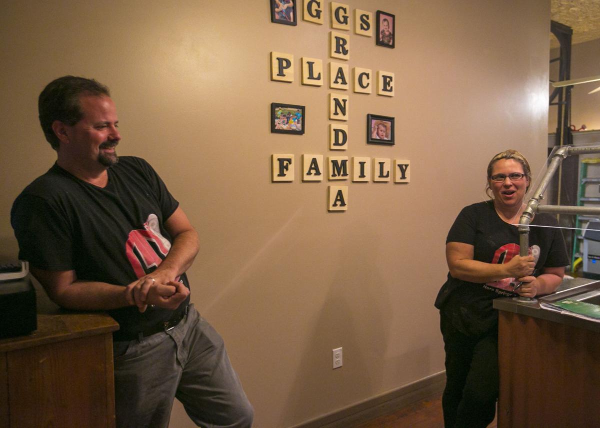 Return of favor Nora Springs restaurant gives back, delivers free