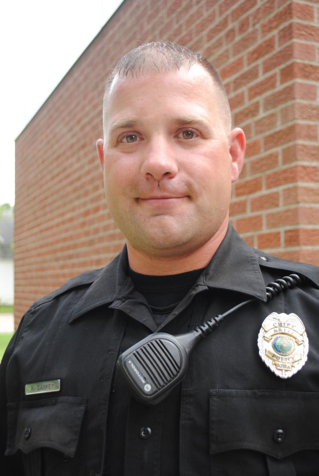 Britt police chief resigns