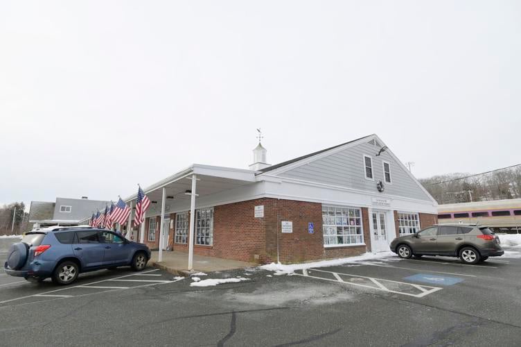 Rockport couple to buy CrackerjacksWhistlestop Market Business