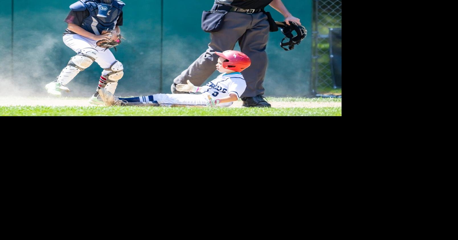 Gloucester suffers walk-off loss to Hamilton-Wenham, bows out of District 15 competition