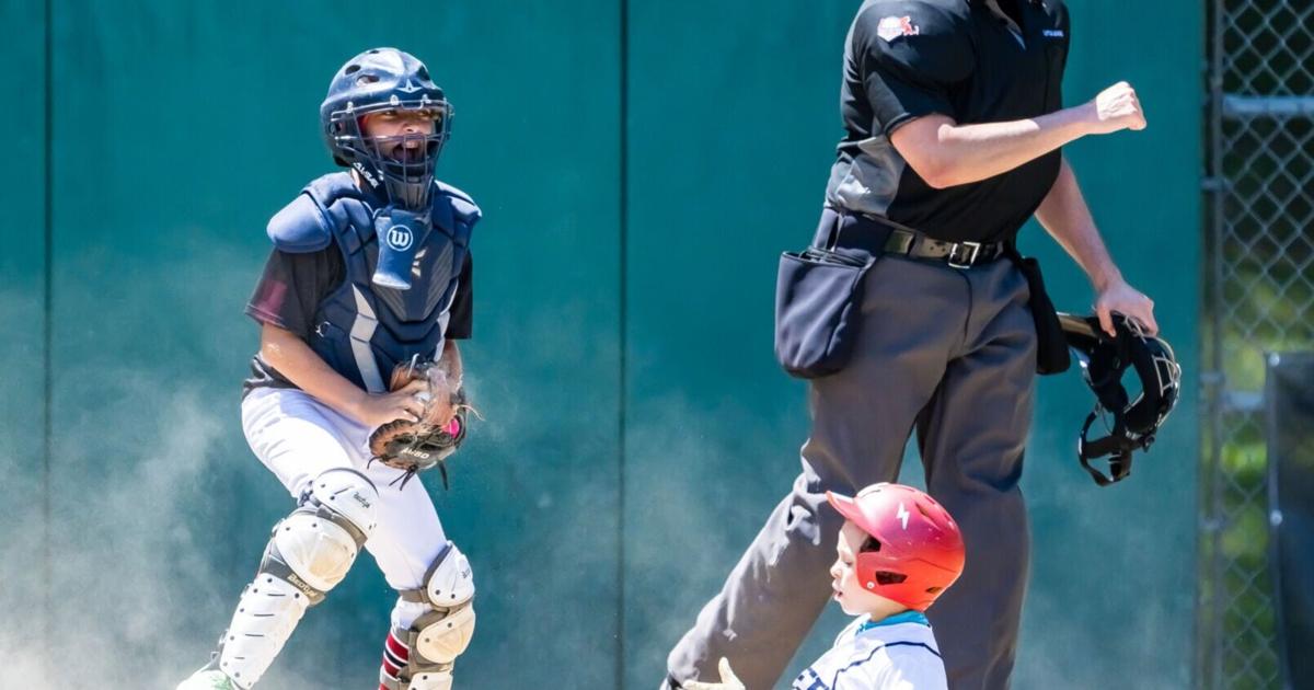 Gloucester suffers walk-off loss to Hamilton-Wenham, bows out of District 15 competition