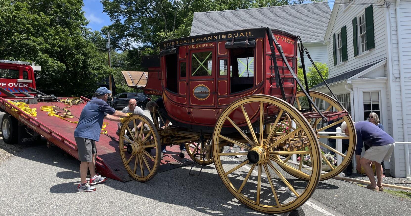 Historic stagecoach returns to Gloucester - Vimarsana News