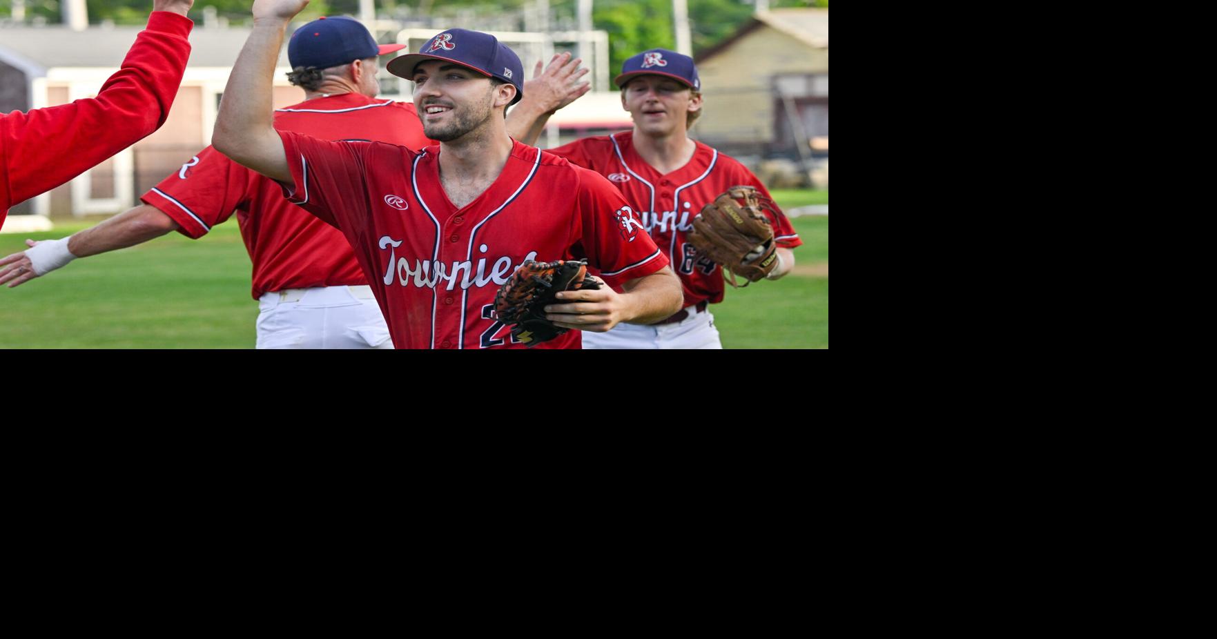 Staying alive: Townies walk it off against Mariners, force win-or-go-home playoff game