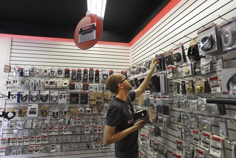 Radio Shack returns to Cape Ann Local News