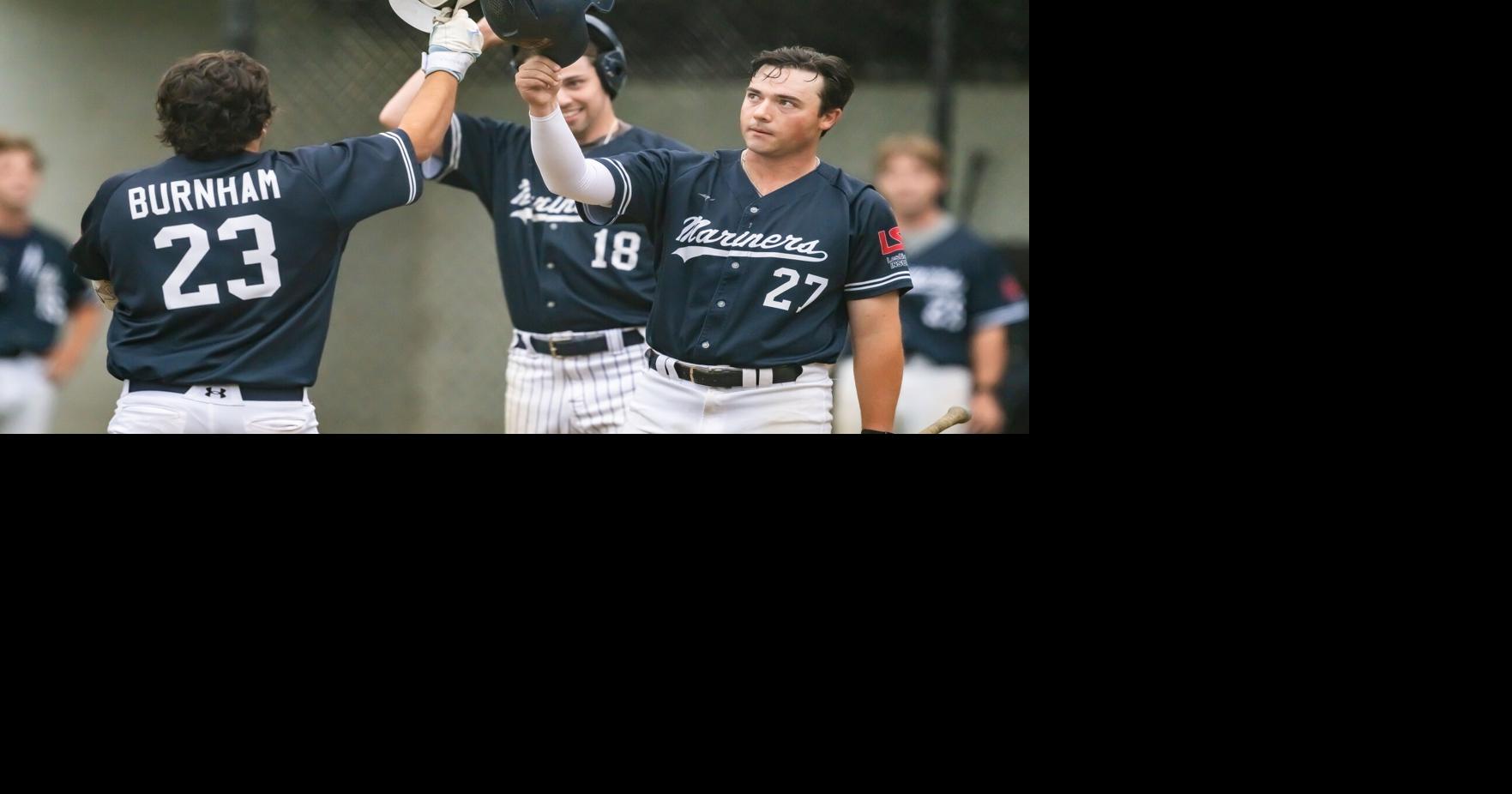Mariners eliminate four-time defending champs, then open playoffs with win over Rockport