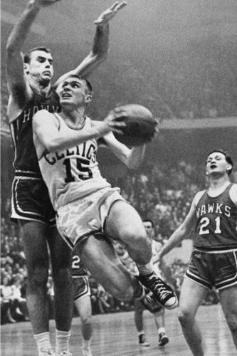 The Naismith Memorial Basketball Hall of Fame :: Bob Pettit