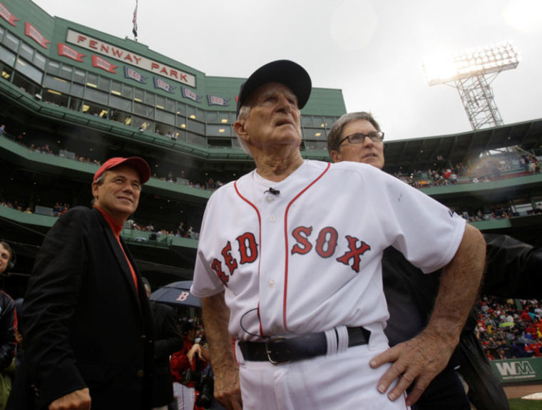 Johnny Pesky, Fan Favorite at Fenway Park, Dies at 92 - The New York Times