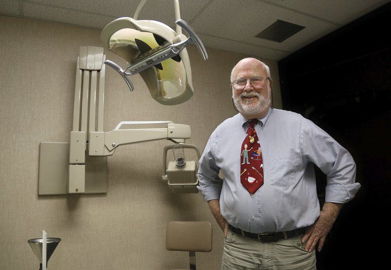 Rockport dentist to retire after four decades Local News