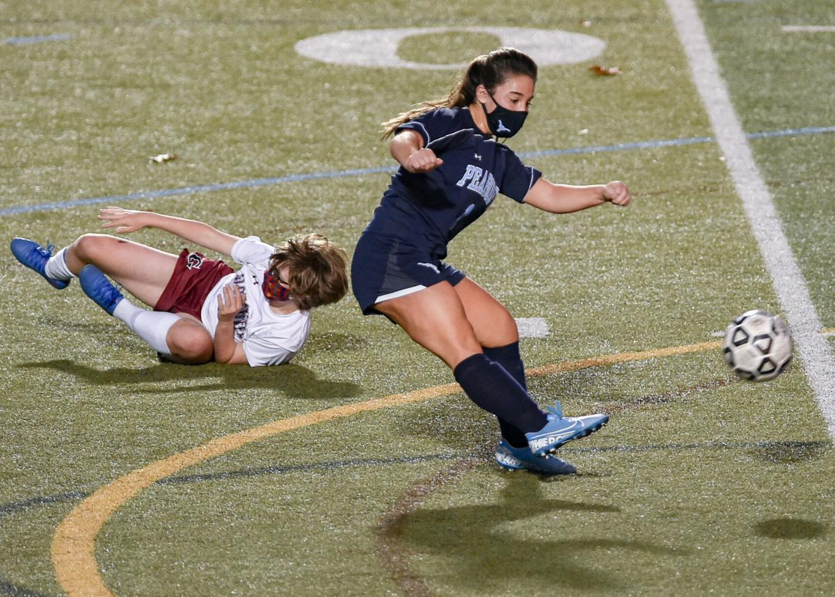 Gloucester at Peabody girls varsity soccer game